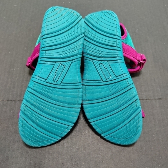 Merrell Kahuna Web Unisex Sandals in Berry/Multi Size 6 - Picture 5 of 6